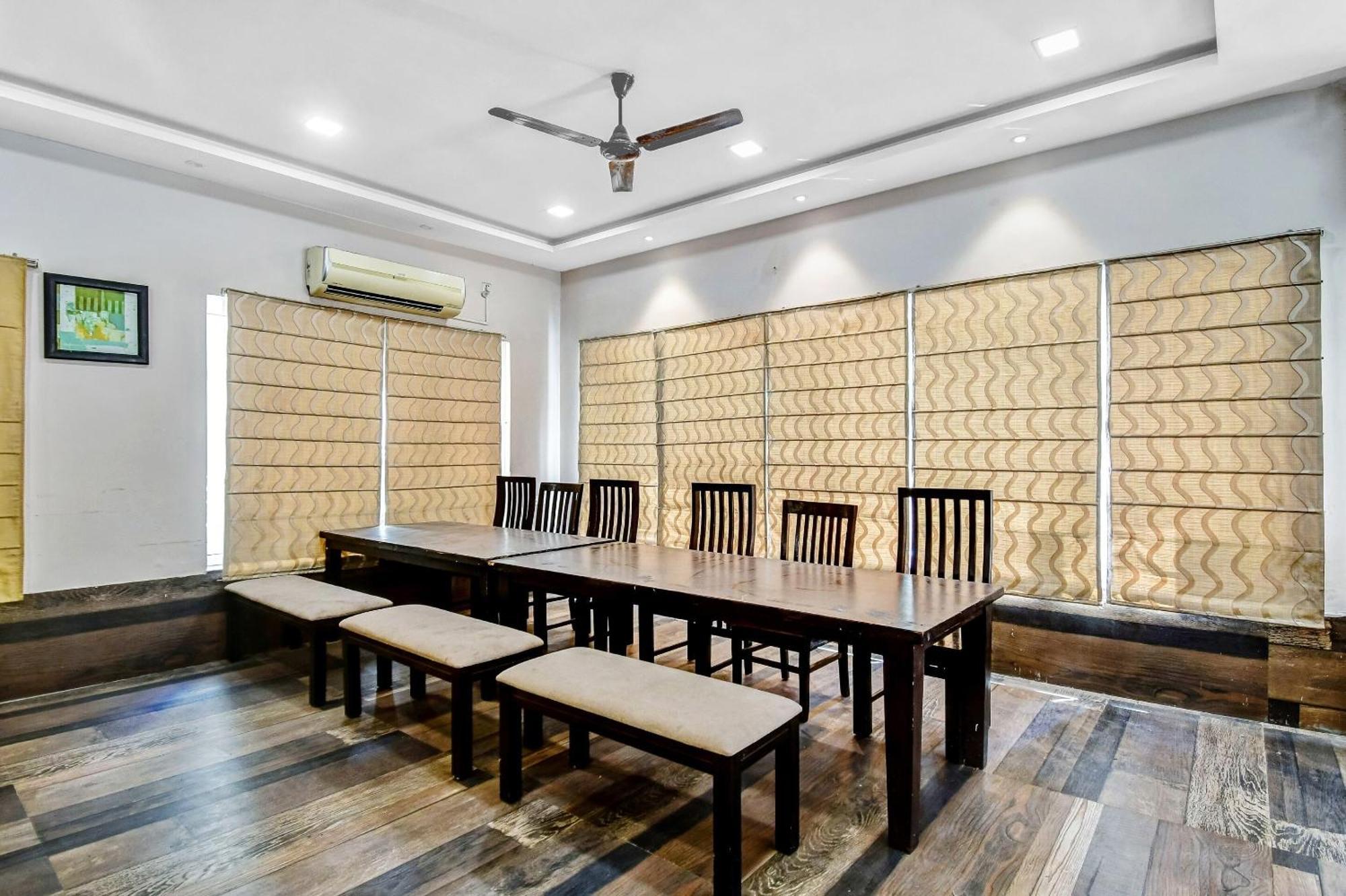 Super Townhouse All In One Καλκούτα Εξωτερικό φωτογραφία