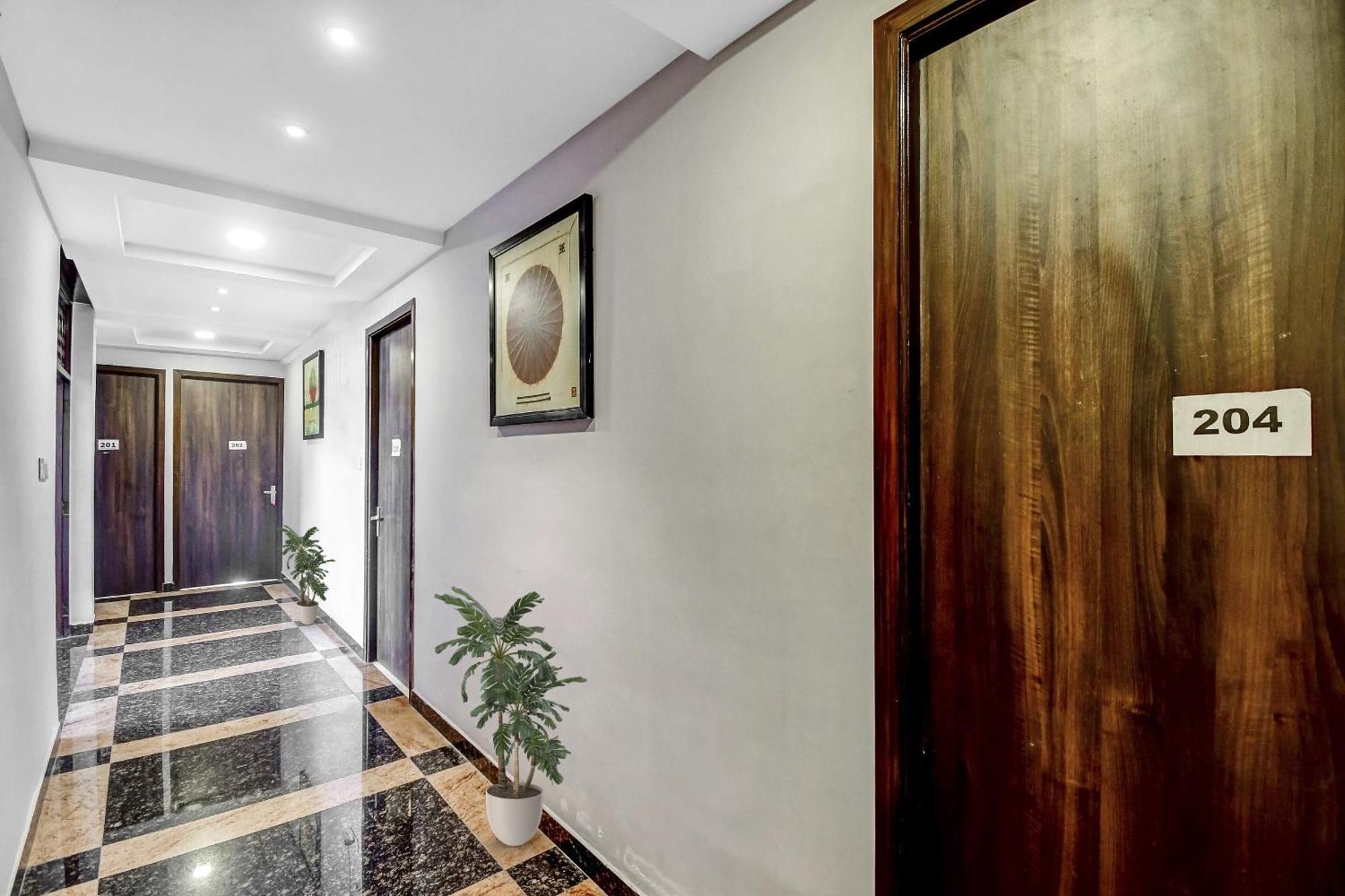 Super Townhouse All In One Καλκούτα Εξωτερικό φωτογραφία